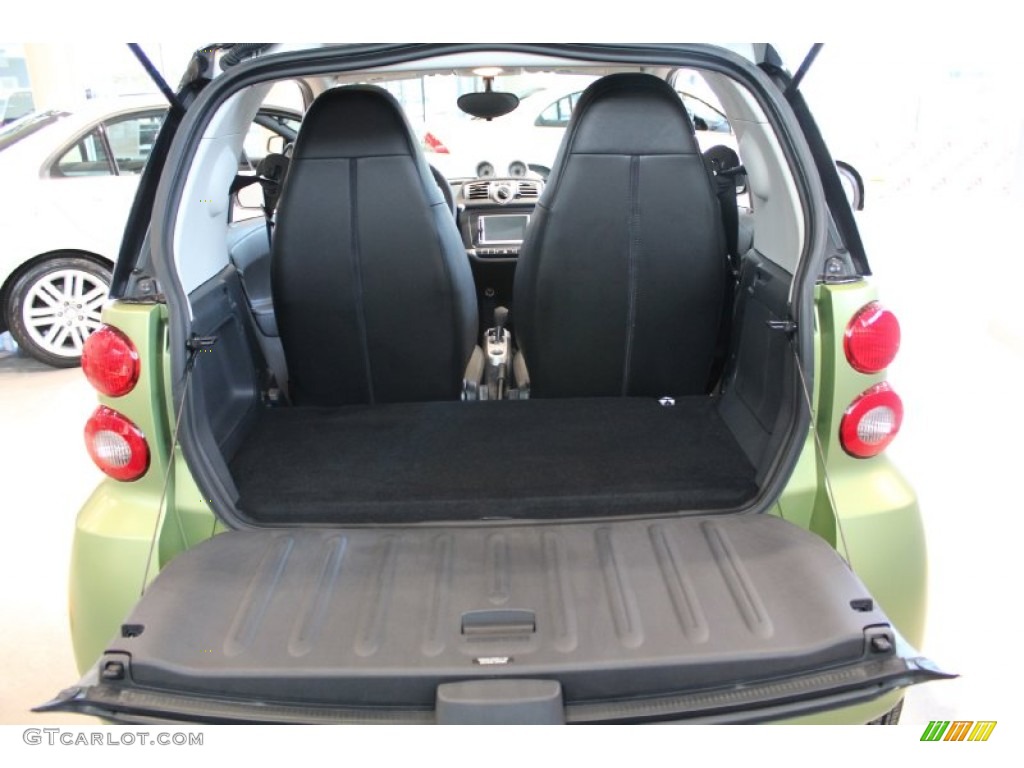 2011 Smart fortwo passion coupe Trunk Photo #52835844