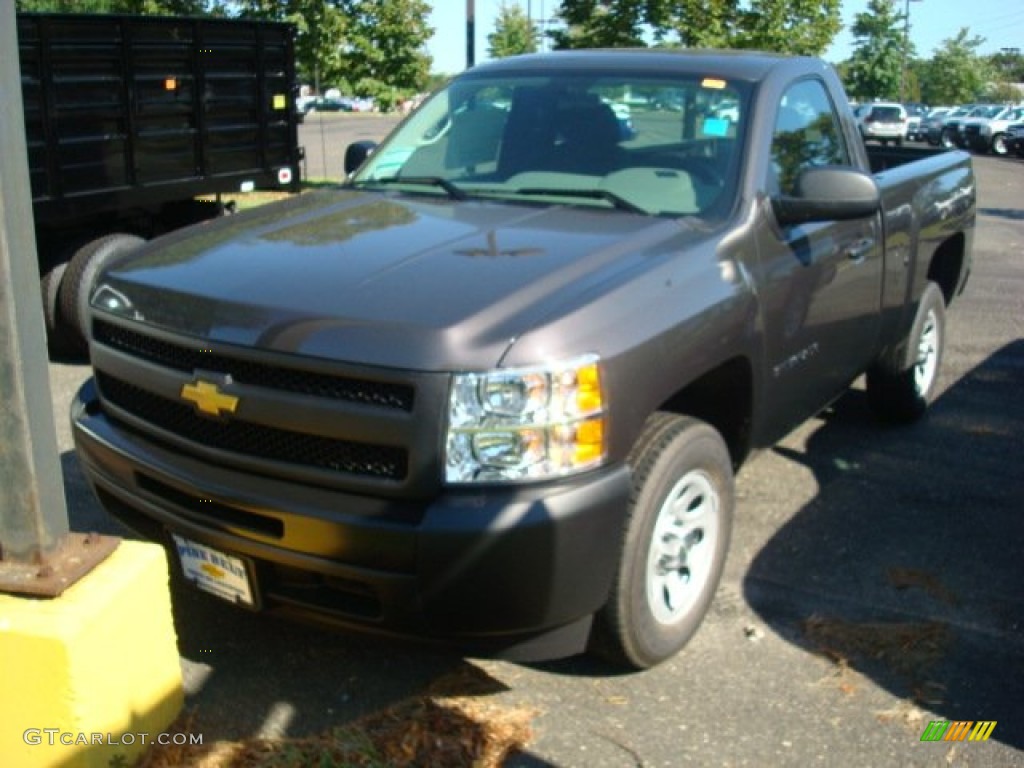 2011 Silverado 1500 Regular Cab - Taupe Gray Metallic / Dark Titanium photo #1