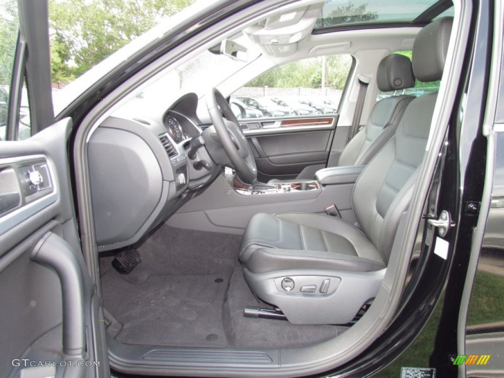 Black Anthracite Interior 2012 Volkswagen Touareg VR6 FSI Executive 4XMotion Photo #52839429
