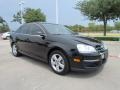 Black - Jetta SE Sedan Photo No. 7