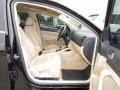 Black - Jetta SE Sedan Photo No. 10