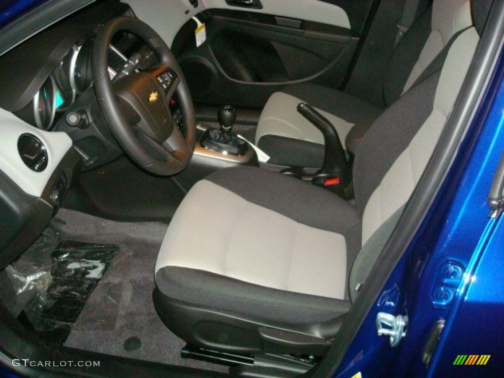 Jet Black/Medium Titanium Interior 2012 Chevrolet Cruze LS Photo #52842702