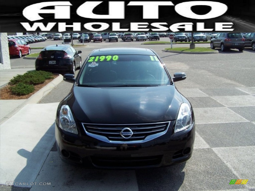 2011 Altima 2.5 SL - Super Black / Charcoal photo #2
