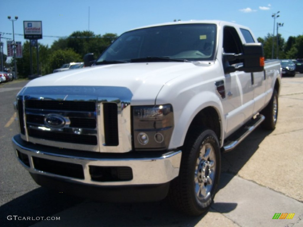 2010 F250 Super Duty XLT Crew Cab 4x4 - White Platinum Tri-Coat / Ebony photo #1