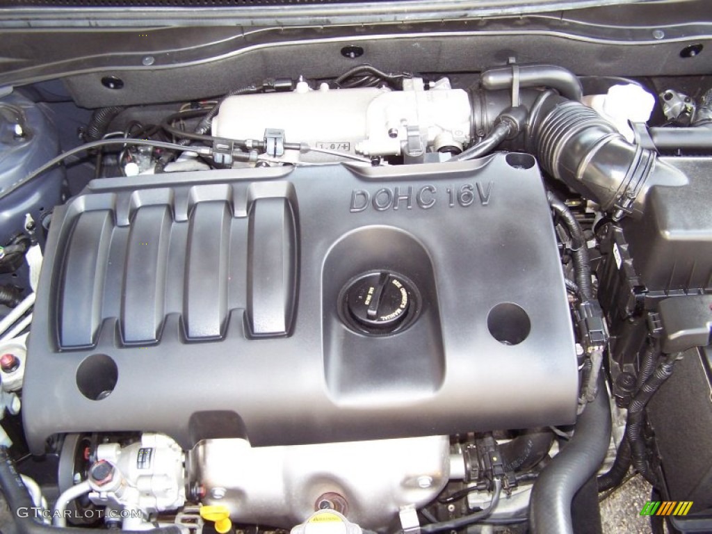 2010 Hyundai Accent SE 3 Door Engine Photos