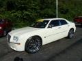 Cool Vanilla - 300 C HEMI Photo No. 1
