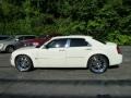 Cool Vanilla - 300 C HEMI Photo No. 2