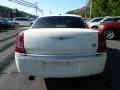 Cool Vanilla - 300 C HEMI Photo No. 4