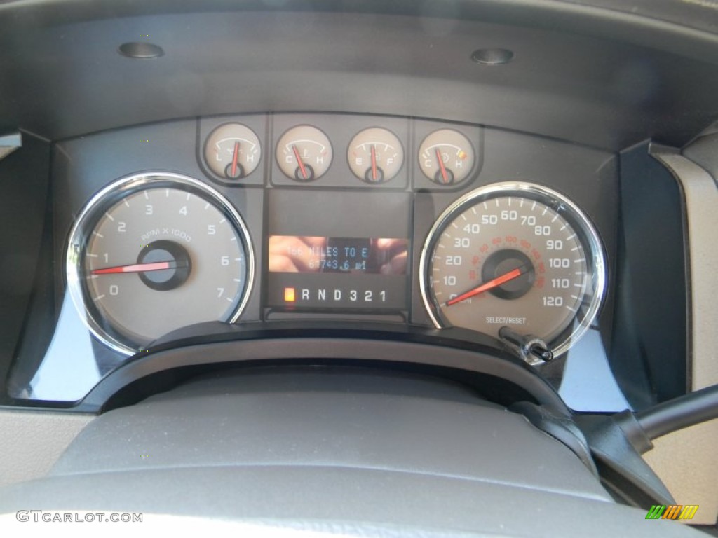 2009 Ford F150 XLT Regular Cab 4x4 Gauges Photos