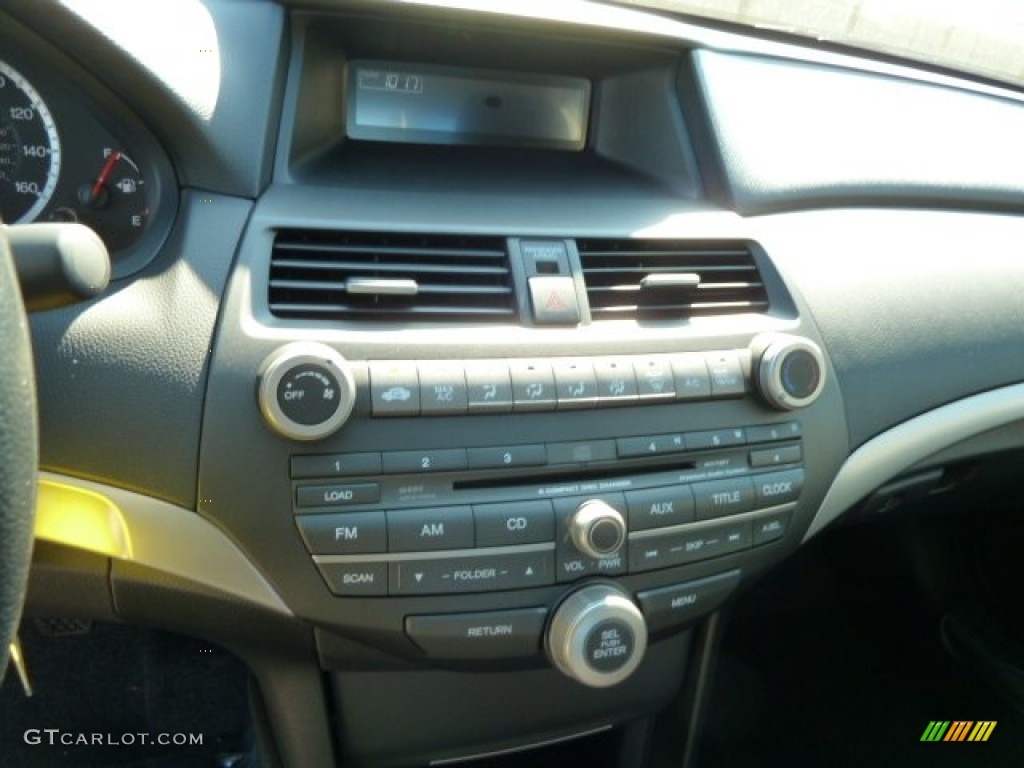 2011 Honda Accord EX Coupe Controls Photo #52850016