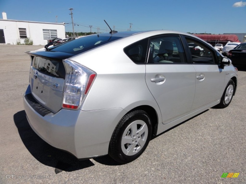 2010 Prius Hybrid II - Classic Silver Metallic / Misty Gray photo #8