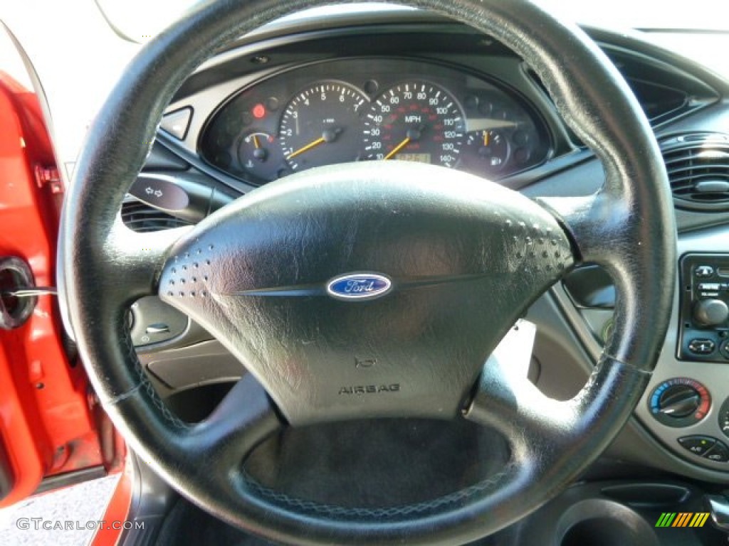 2000 Ford Focus ZX3 Coupe Steering Wheel Photos
