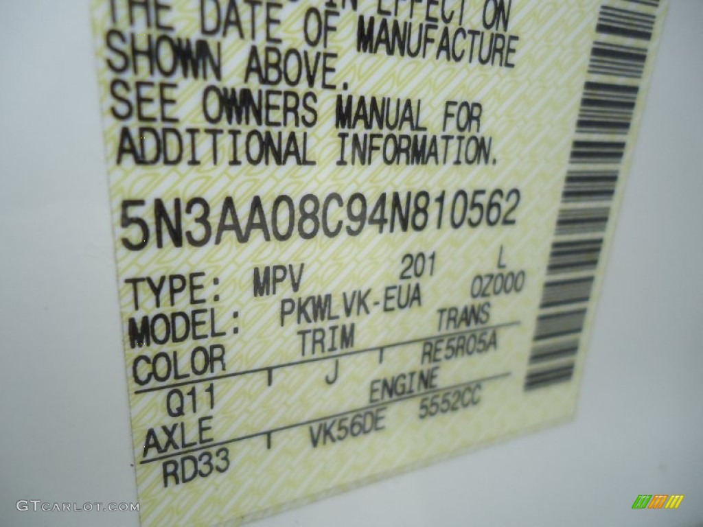 2004 QX Color Code Q11 for Ivory Pearl Tricoat Photo #52854276