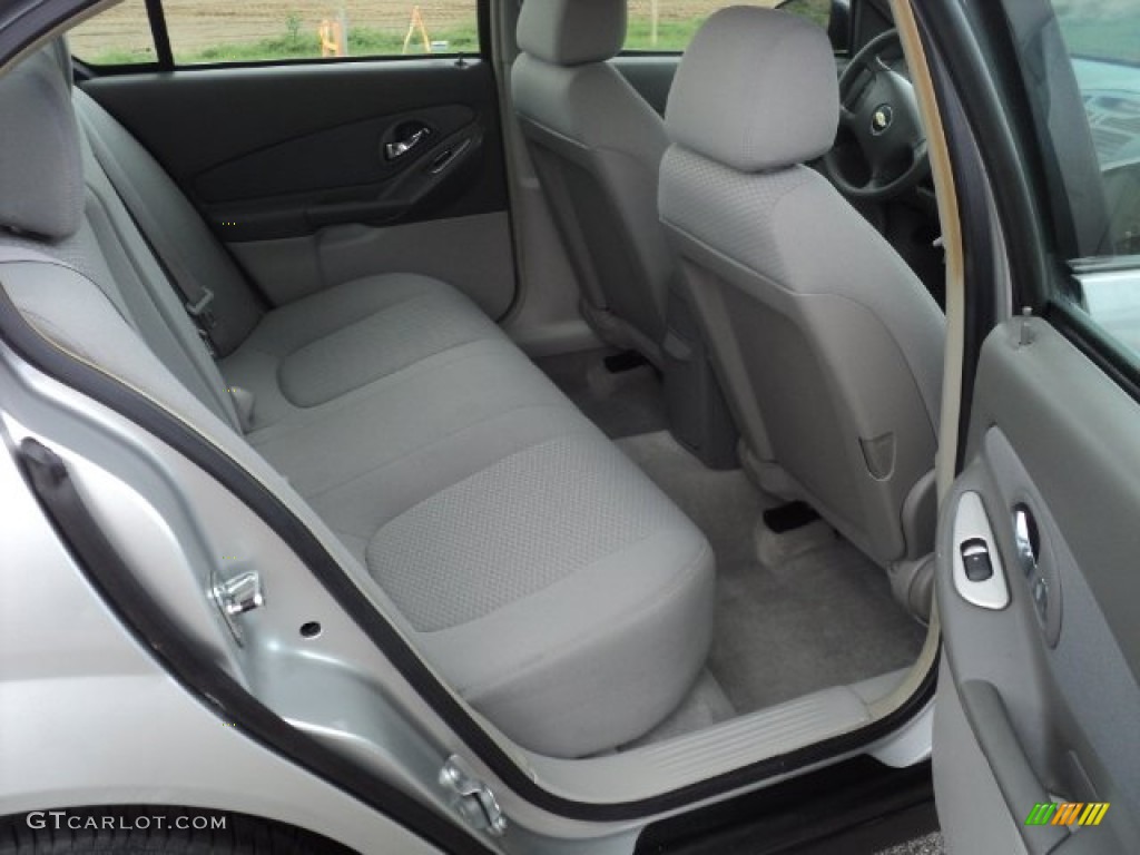 2006 Malibu LS Sedan - Silverstone Metallic / Titanium Gray photo #11