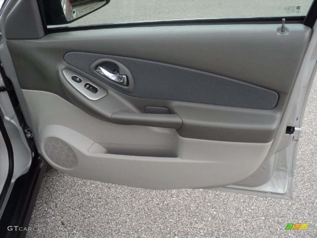 2006 Malibu LS Sedan - Silverstone Metallic / Titanium Gray photo #12