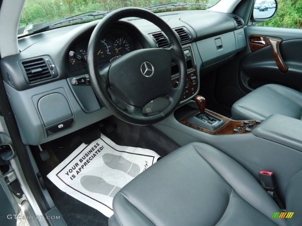 Black Interior 1999 Mercedes-Benz ML 430 4Matic Photo #52854456