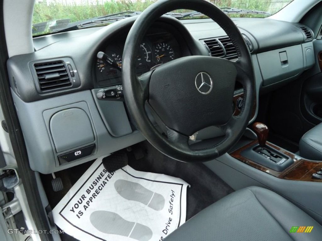 Black Interior 1999 Mercedes-Benz ML 430 4Matic Photo #52854972