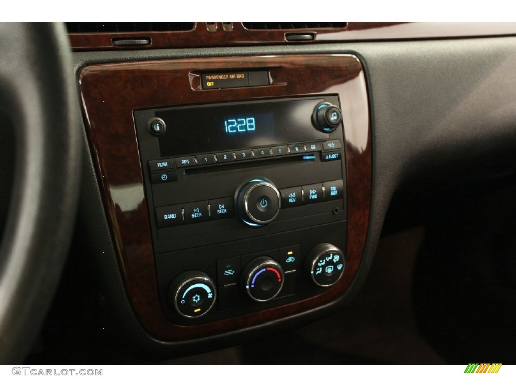 2007 Chevrolet Impala LS Audio System Photo #52859181