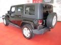 Black - Wrangler Unlimited Sahara 4x4 Photo No. 4
