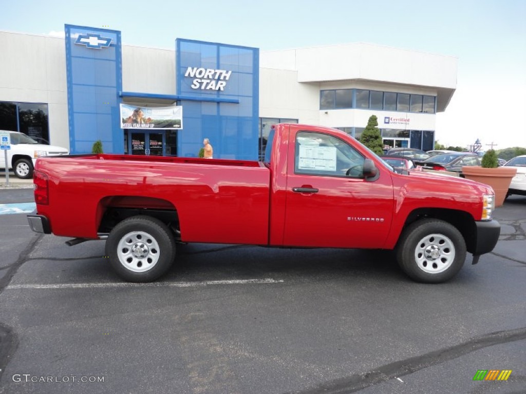 2011 Silverado 1500 Regular Cab - Victory Red / Dark Titanium photo #8