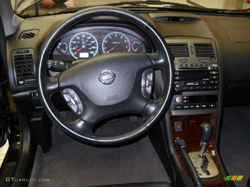 2003 Maxima GLE - Super Black / Black photo #28