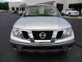 Radiant Silver - Frontier SE Crew Cab 4x4 Photo No. 2