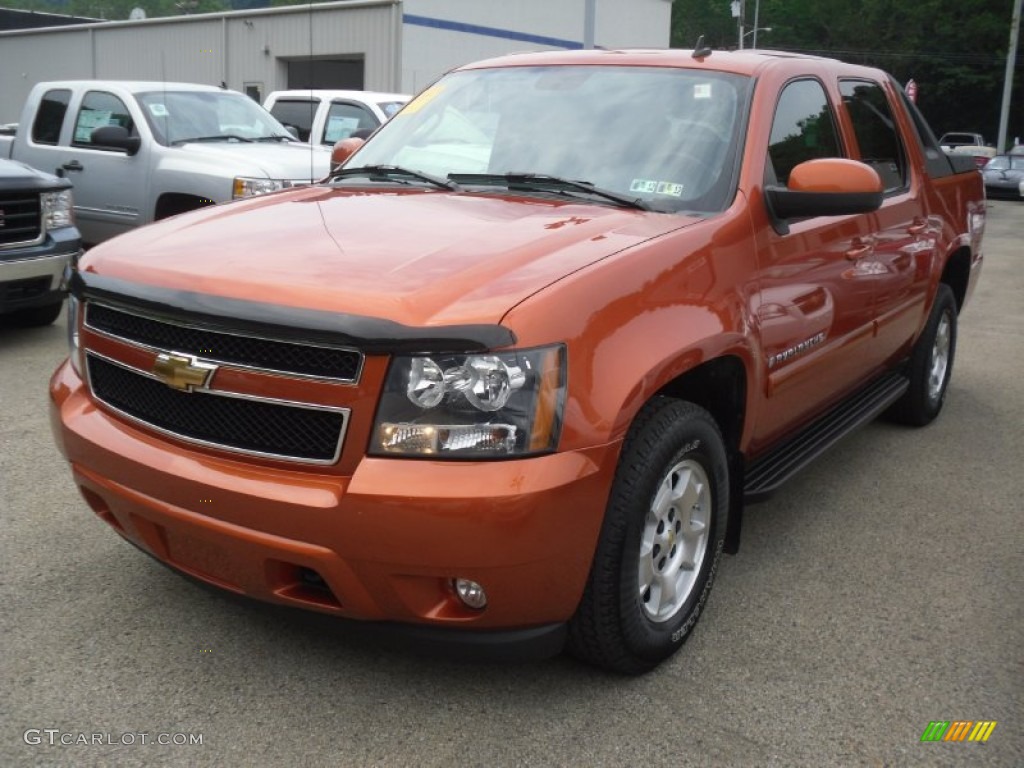 Sunburst Orange Metallic 2007 Chevrolet Avalanche LT 4WD Exterior Photo #52865046