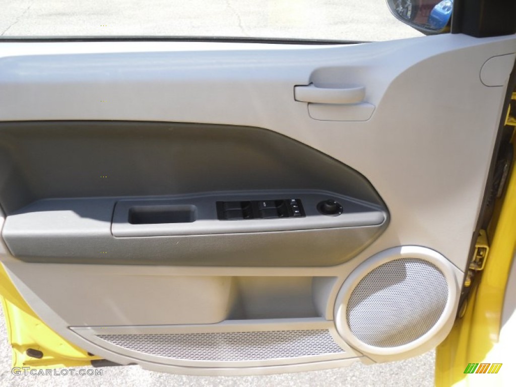2007 Caliber SXT - Solar Yellow / Pastel Slate Gray/Yellow photo #8