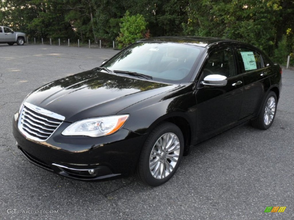 Black Chrysler 200