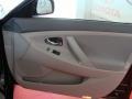 Black - Camry LE Photo No. 25