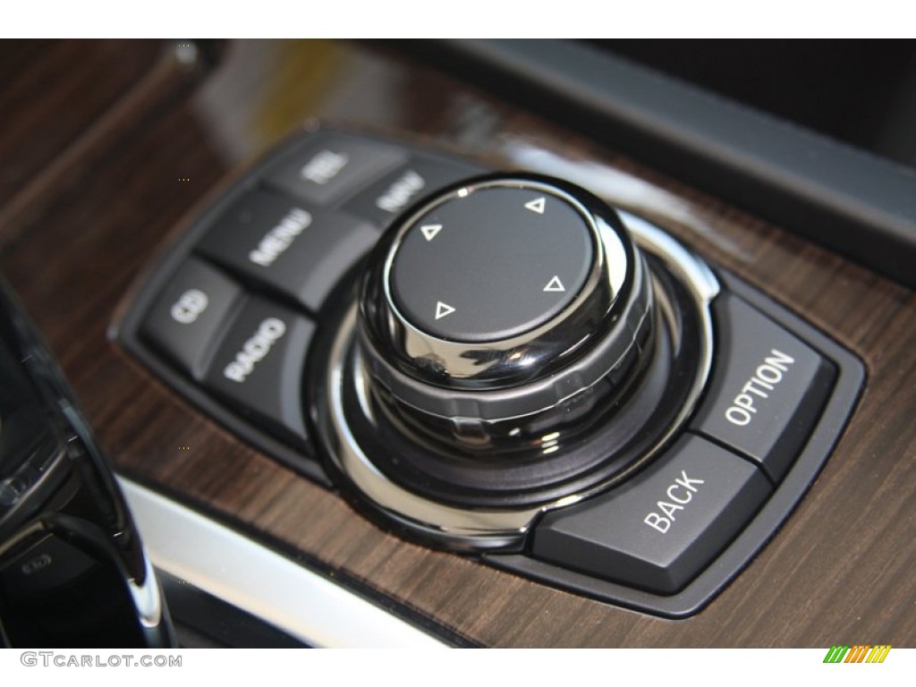 2012 BMW 7 Series 740Li Sedan Controls Photo #52867605