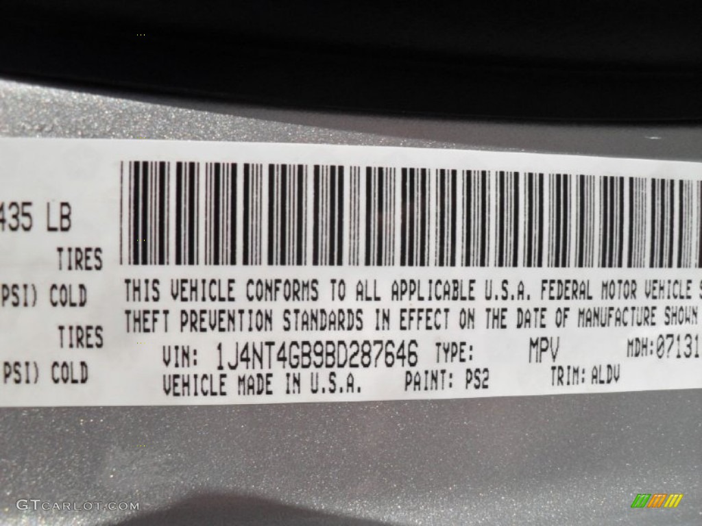 2011 Patriot Latitude X - Bright Silver Metallic / Dark Slate Gray photo #6