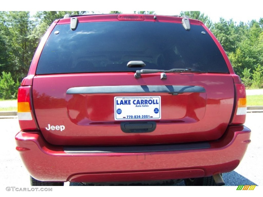 2004 Grand Cherokee Laredo - Inferno Red Pearl / Taupe photo #2