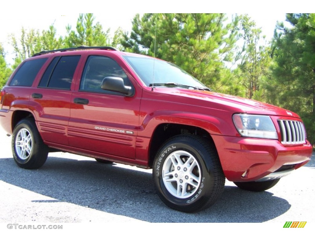 2004 Grand Cherokee Laredo - Inferno Red Pearl / Taupe photo #5