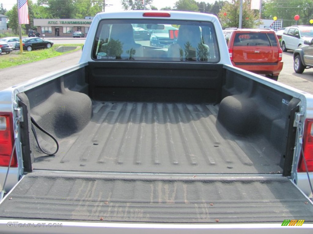 2005 Ford Ranger XL Regular Cab Trunk Photo #52873386