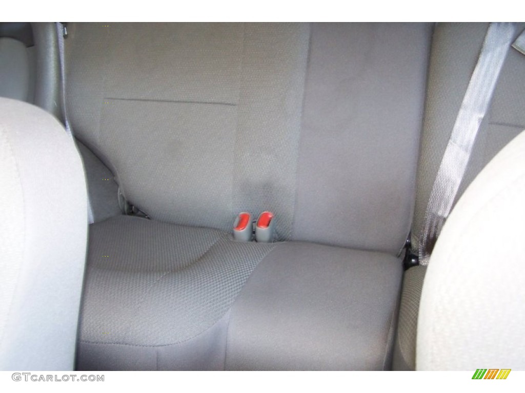 2004 Grand Cherokee Laredo - Inferno Red Pearl / Taupe photo #32