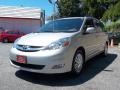 2008 Silver Shadow Pearl Toyota Sienna Limited  photo #4