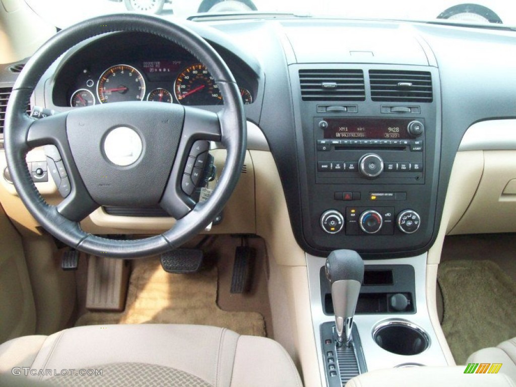 2008 Outlook XE AWD - Cocoa / Tan photo #8