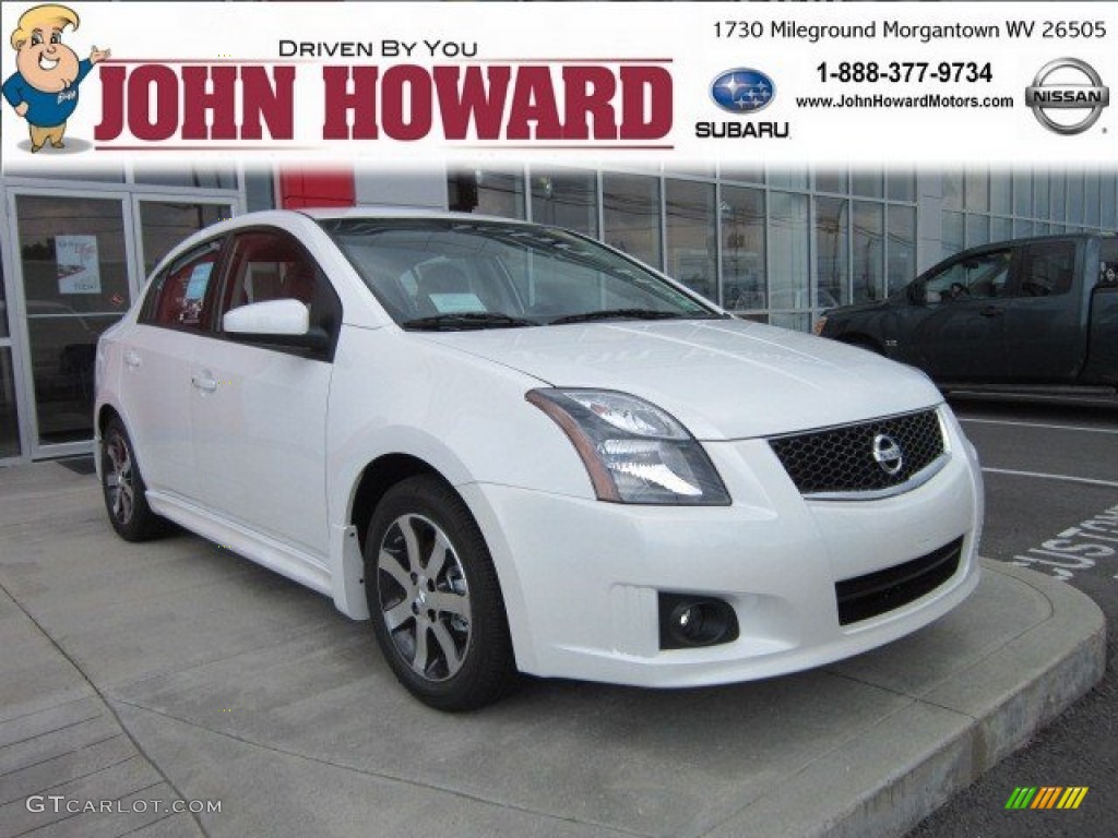 Aspen White Nissan Sentra