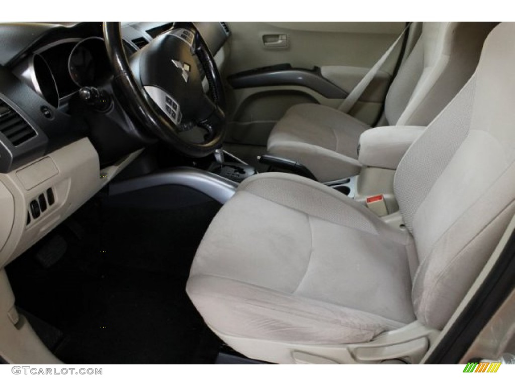 2007 Outlander LS 4WD - Desert Sand Metallic / Beige photo #10