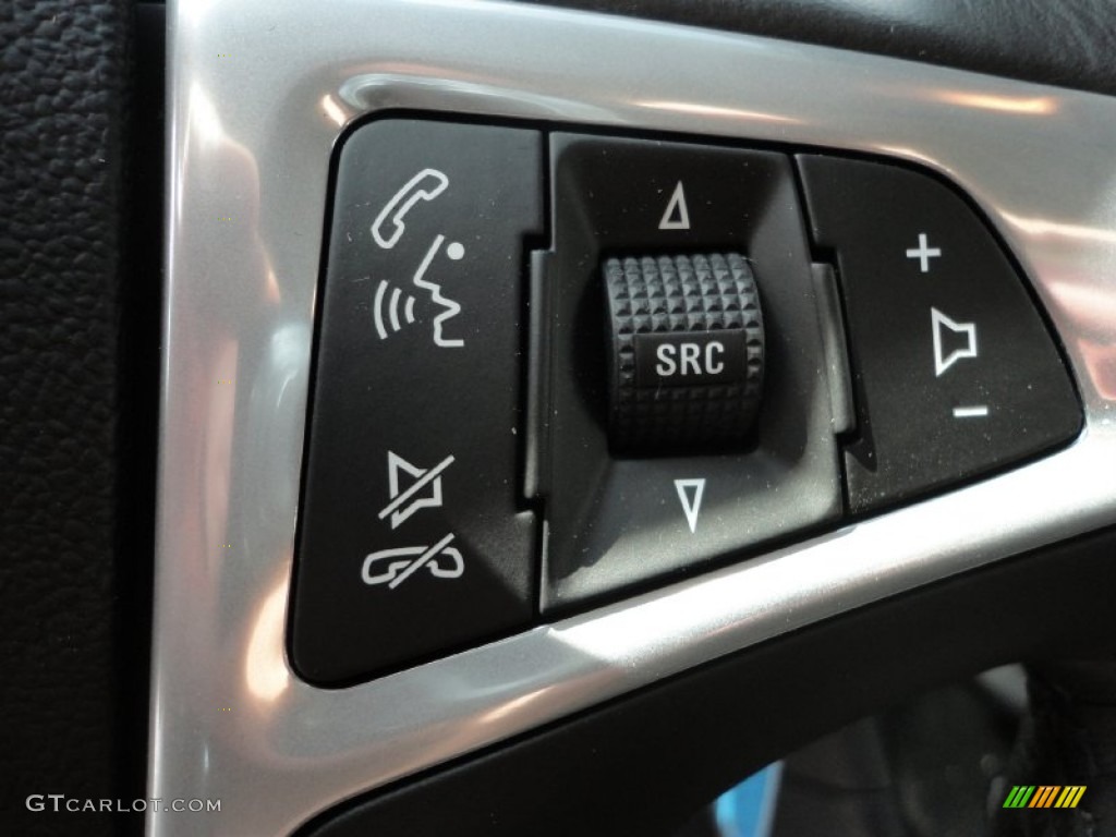 2011 Buick Regal CXL Controls Photo #52878900