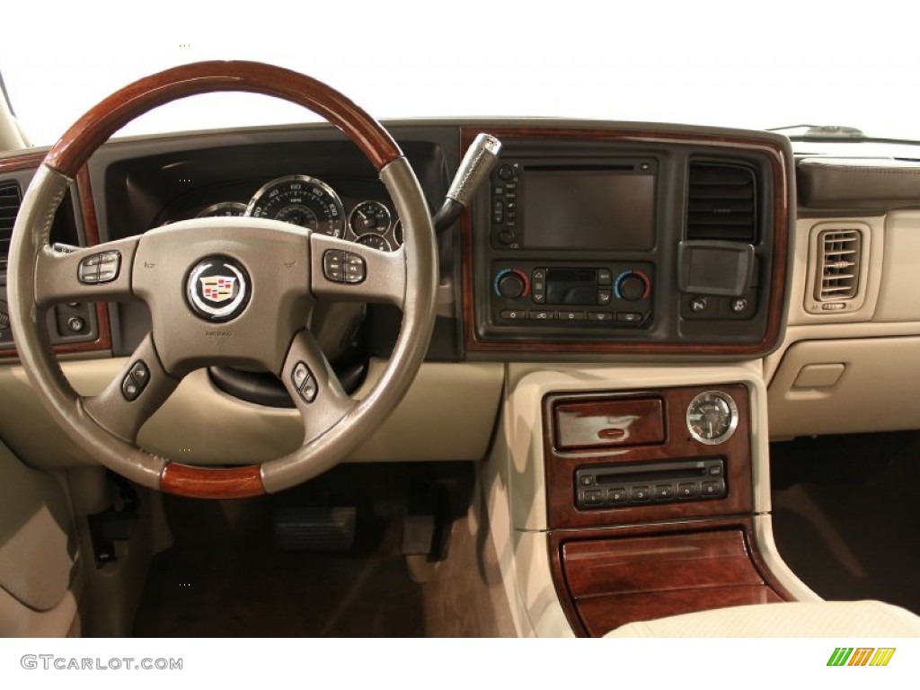 2006 Cadillac Escalade EXT AWD Shale Dashboard Photo #52880676