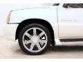 2006 Cadillac Escalade EXT AWD Wheel and Tire Photo