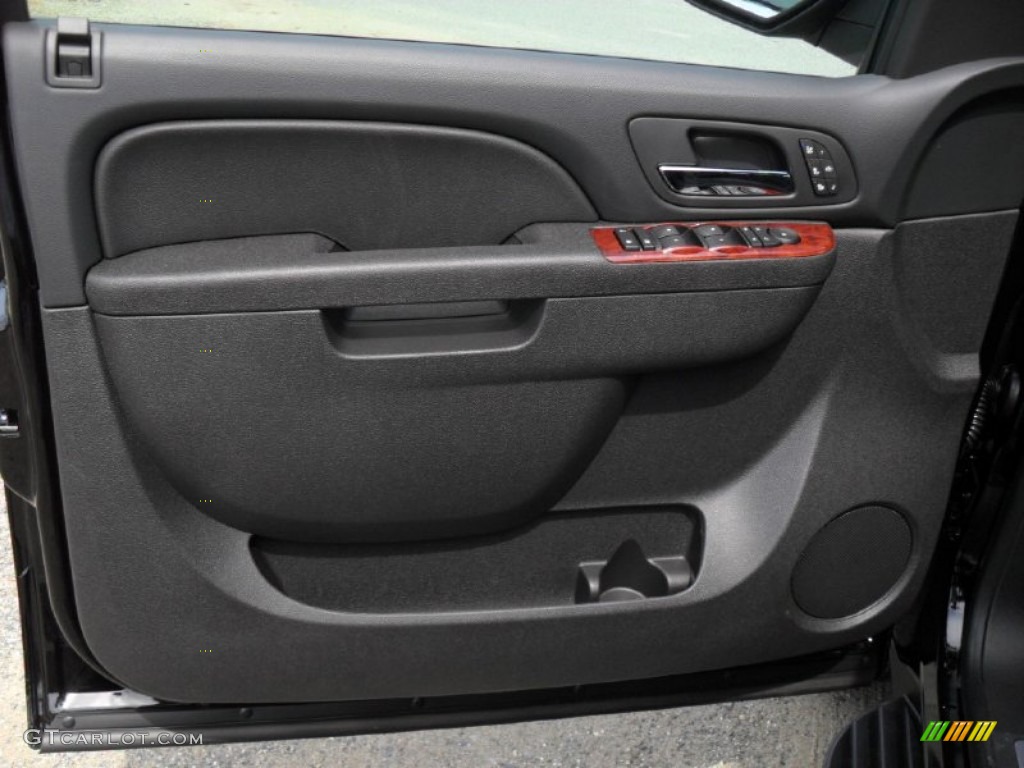 2011 Suburban LTZ 4x4 - Black / Ebony photo #8