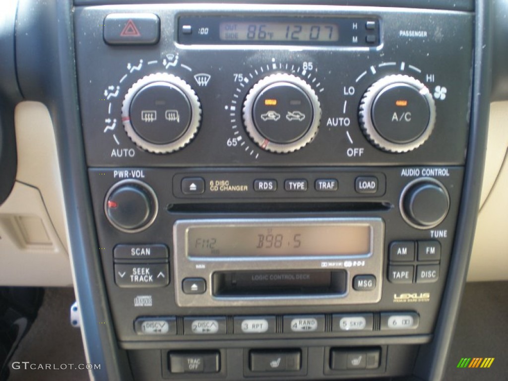 2002 Lexus IS 300 SportCross Wagon Controls Photo #52883412