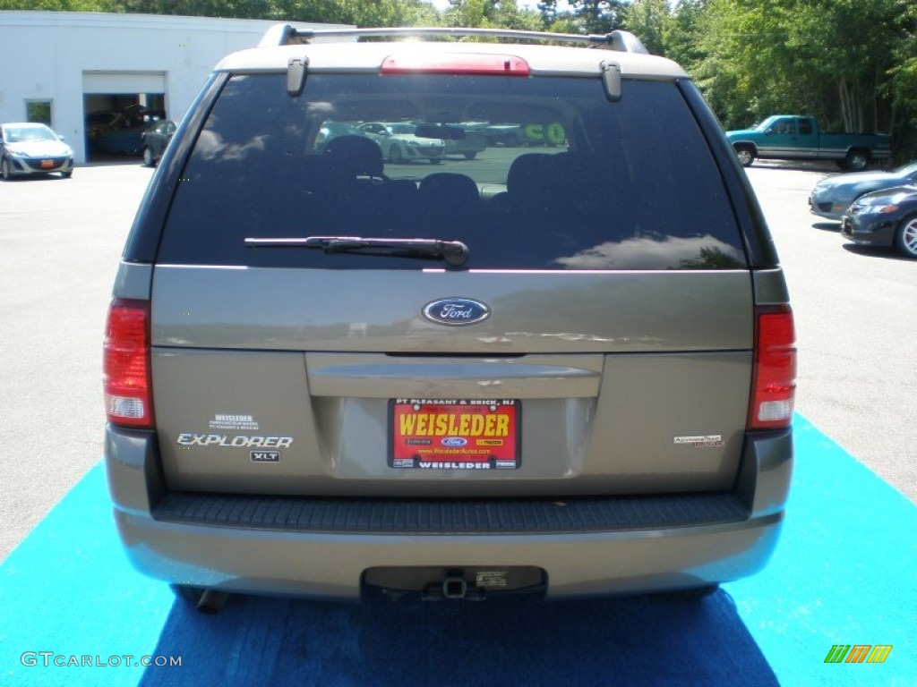 2005 Explorer XLT 4x4 - Mineral Grey Metallic / Medium Parchment photo #7