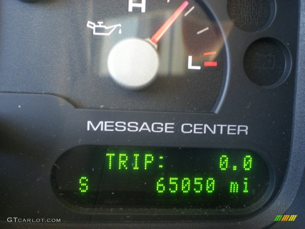 2005 Explorer XLT 4x4 - Mineral Grey Metallic / Medium Parchment photo #16