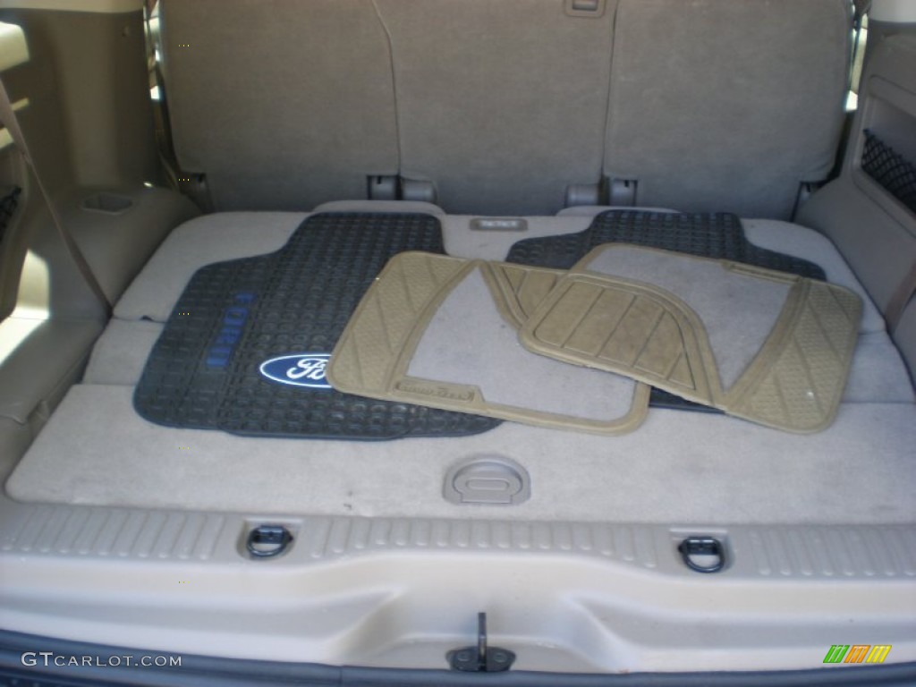 2005 Explorer XLT 4x4 - Mineral Grey Metallic / Medium Parchment photo #20