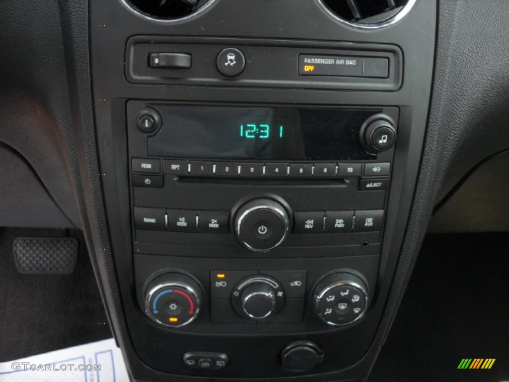 2010 HHR LS - Imperial Blue Metallic / Ebony photo #10