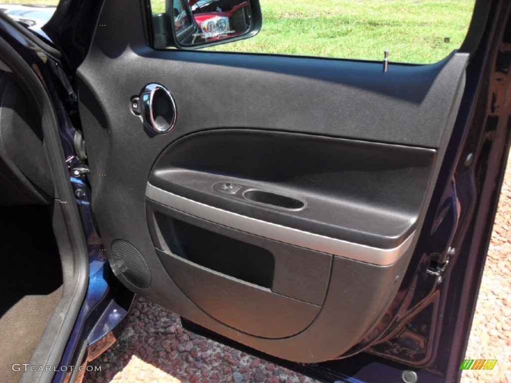 2010 HHR LS - Imperial Blue Metallic / Ebony photo #20